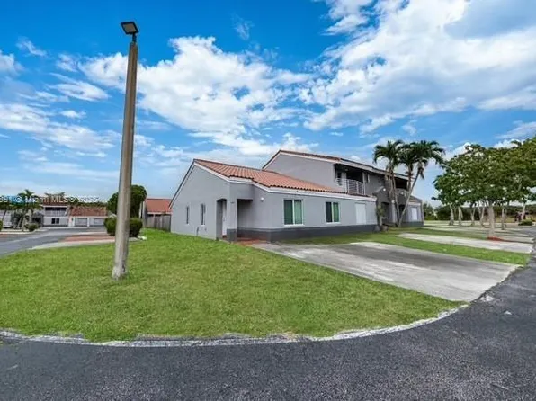 8381 SW 148th Ave, Miami, FL 33193
