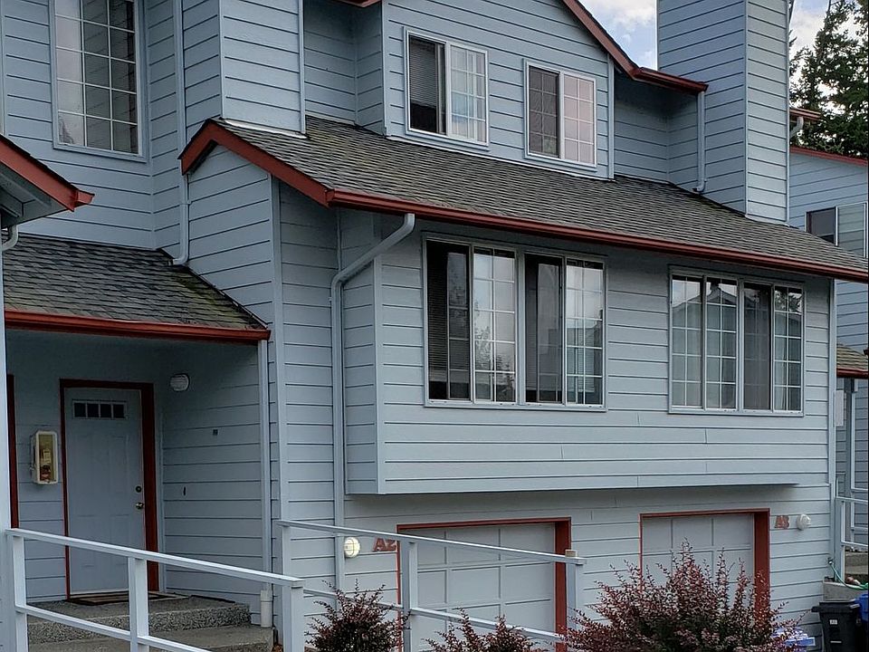 2nd image of 945 SW Barrington Dr APT B1