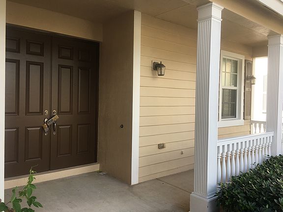 3rd image of 6792 Lakeside Cir S