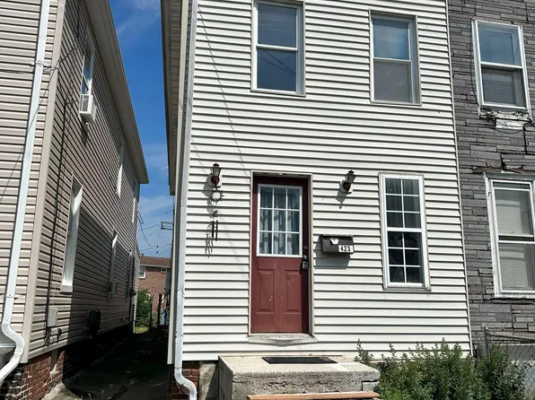 423 Pine St, Hanover, PA 17331
