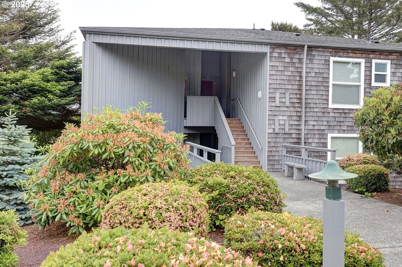 1729 Gearhart Green Dr #510