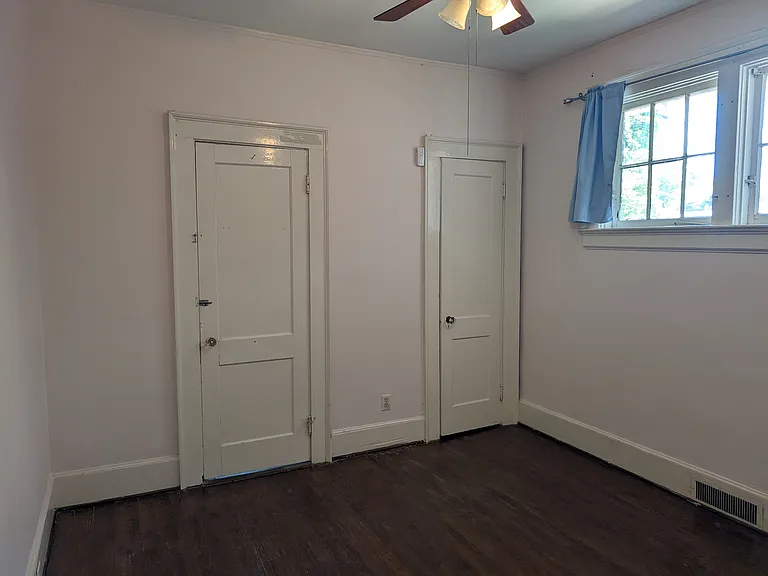 2201 Blossom St — Photo 15