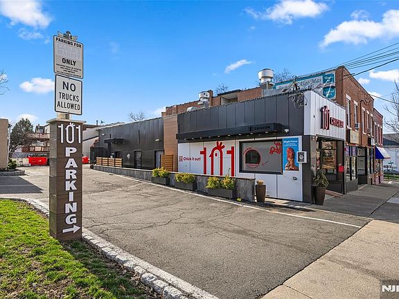 2nd image of 69-71 Ridgefield Ave