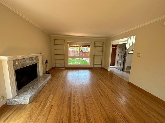 5th image of 3707 Hillside Ct