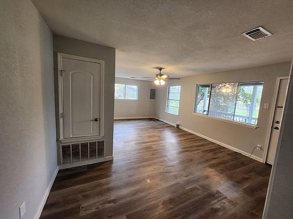 2nd image of 5311 Hayden Dr