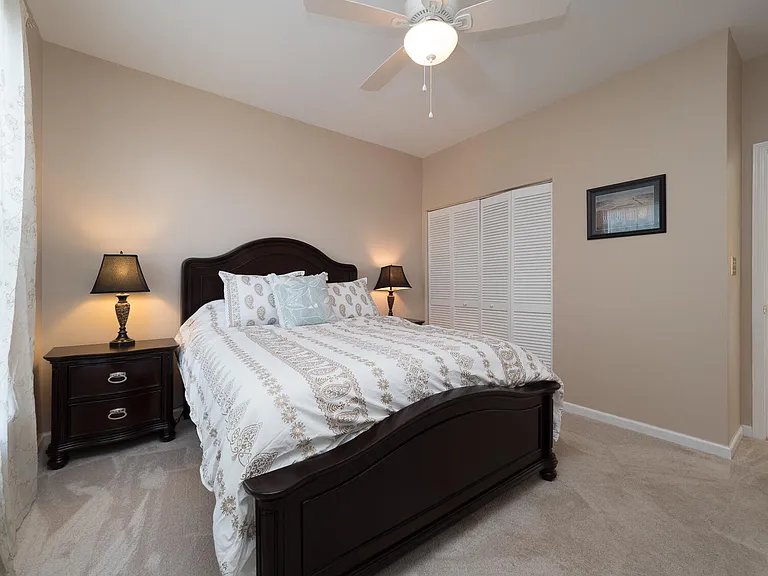 1600 Long Grove Dr #1221 — Photo 12