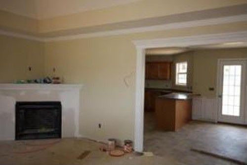 4th image of 1083 Everwood Dr