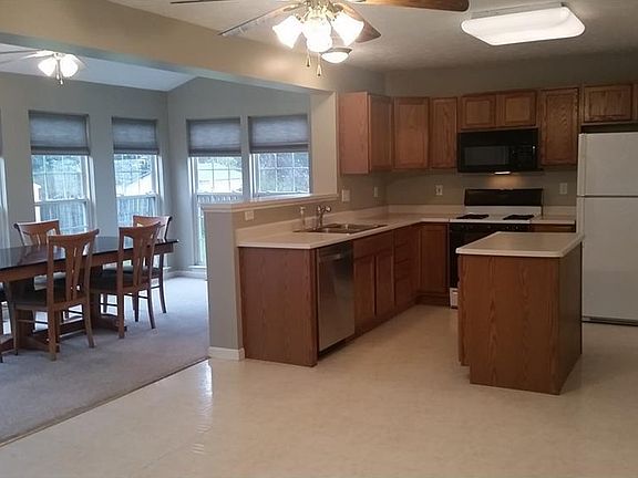 2nd image of 34972 Clear Creek Dr