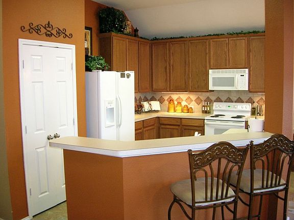 Gourmet Kitchen Open to Family Room