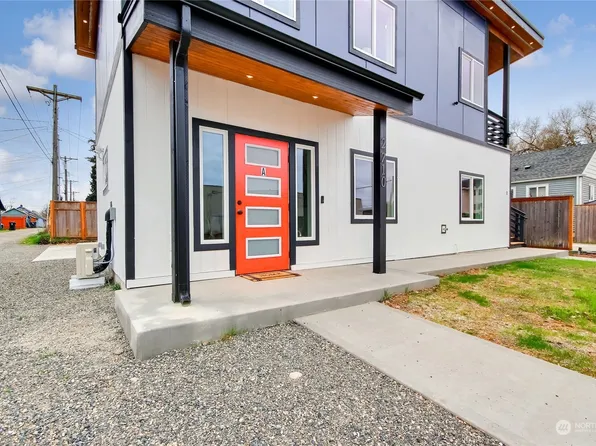 2710 S 48th Street, Tacoma, WA 98409