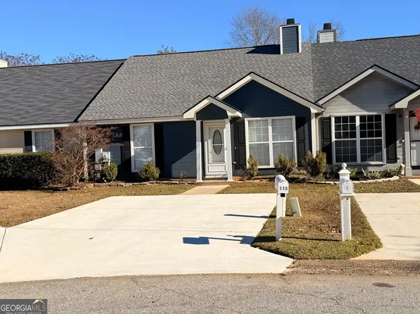 115 Pershing Place Ct, Warner Robins, GA 31088