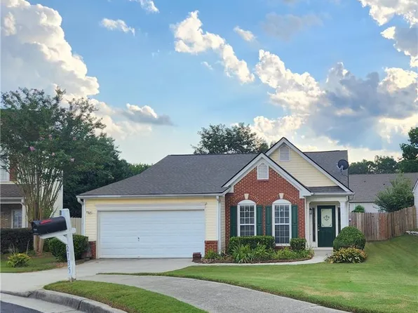 2735 Fieldbrook Ln, Grayson, GA 30017