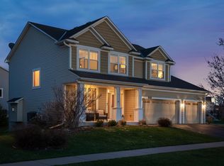 2480 Liberty Trl, Woodbury, MN 55129