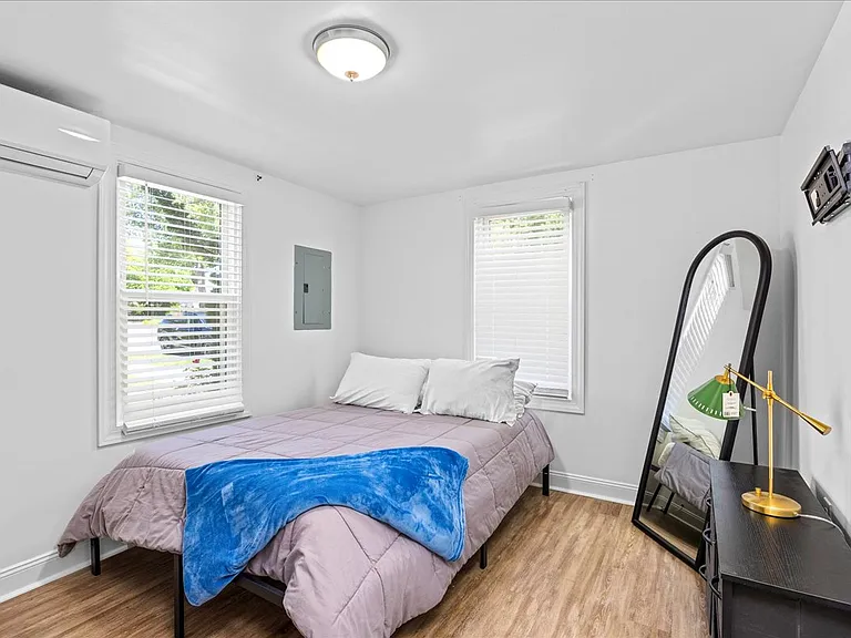 28 E Groveland Ave #A — Photo 12