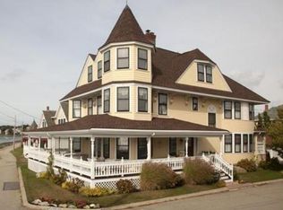 3 M St, Hull, MA 02045