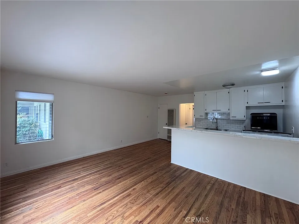 4581 Finley Ave #4