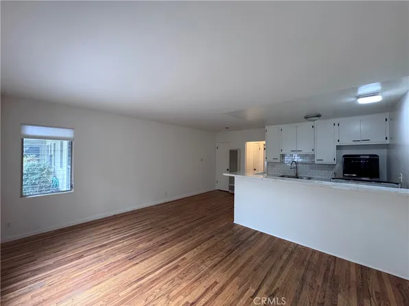 4581 Finley Ave #4, Los Angeles, CA 90027