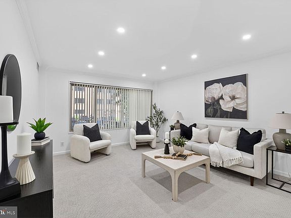 4th image of 10570 Main St APT 304