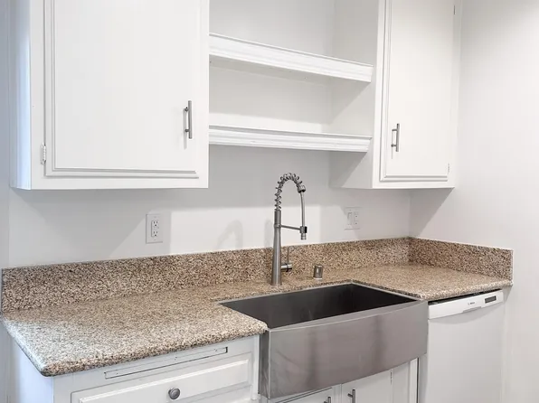 744 Loma Ave APT 3, Long Beach, CA 90804