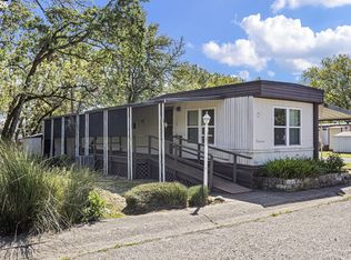 101 Athena Ln, Roseburg, OR 97470
