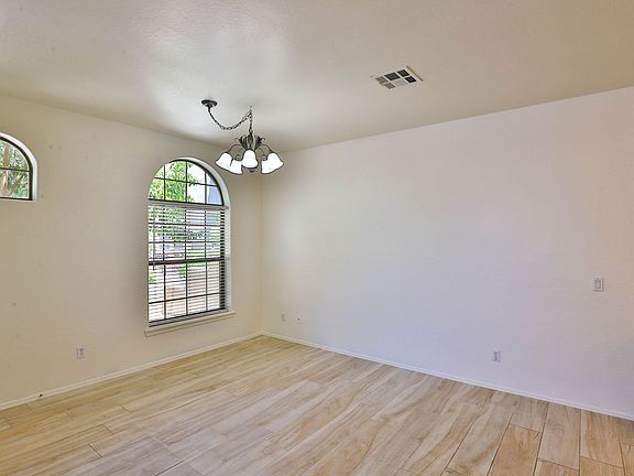 5th image of 6710 E University Dr Unit 101