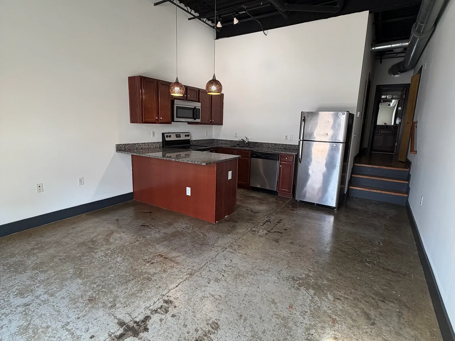 2 bed, $1,750 — Photo 3