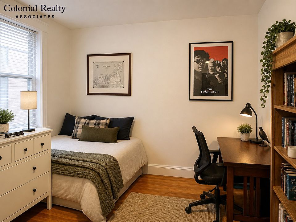 1st image of 12 Orkney Rd #32