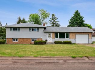 1604 9th Ave W, Ashland, WI 54806