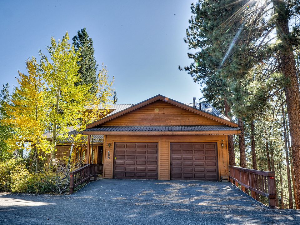 2nd image of 680 Saddlehorn Dr