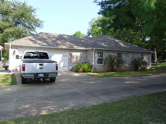 2nd image of 32314 E 695th Way