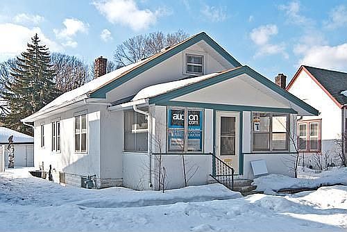 1st image of 3924 28th Ave S