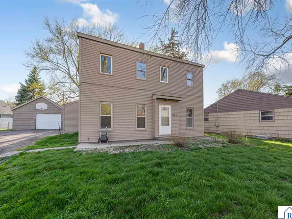 1125 Warren St, Mankato, MN 56001
