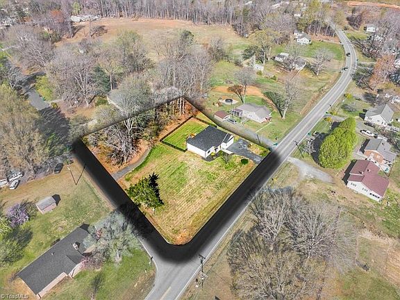 4th image of 3489 Vance Street Ext