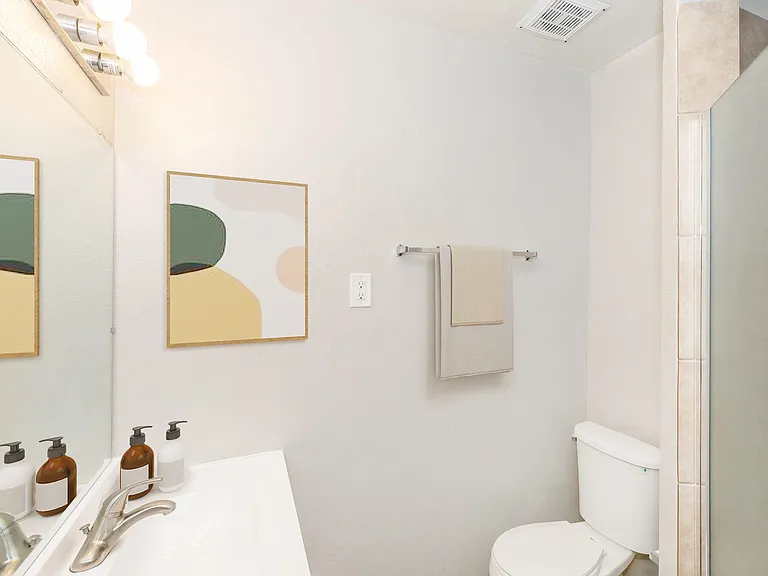 The Cara Apartments — Photo 16