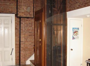 387 State St APT 3, Albany, NY 12210