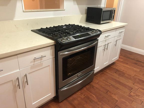 Kitchen Stove