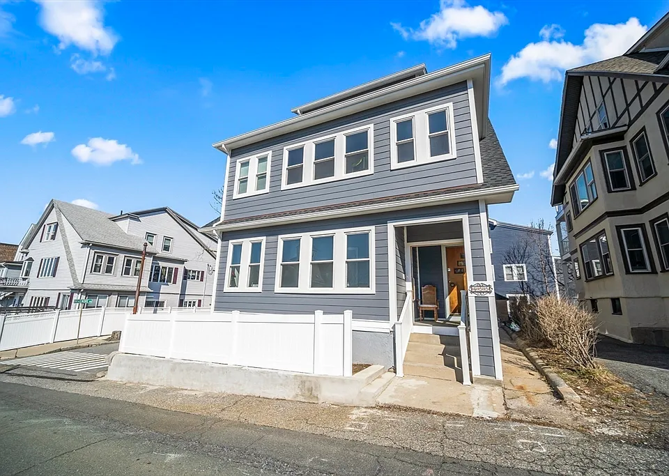 455 Broadway #2