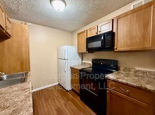 1010 N Walnut St APT 3, Maryville, MO 64468