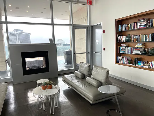 Rented by Viza Group, Inc | media 28