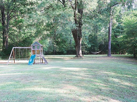 Spacious backyard