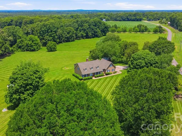 309 Saint Marks Church Rd, Cherryville, NC 28021