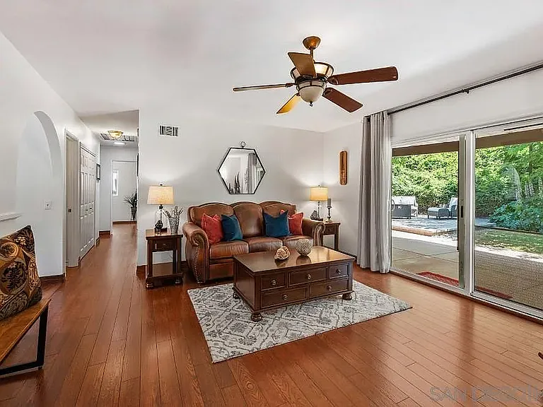 15404 Nawa Ct — Photo 5