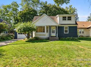 3261 Essex St NE, Grand Rapids, MI 49525