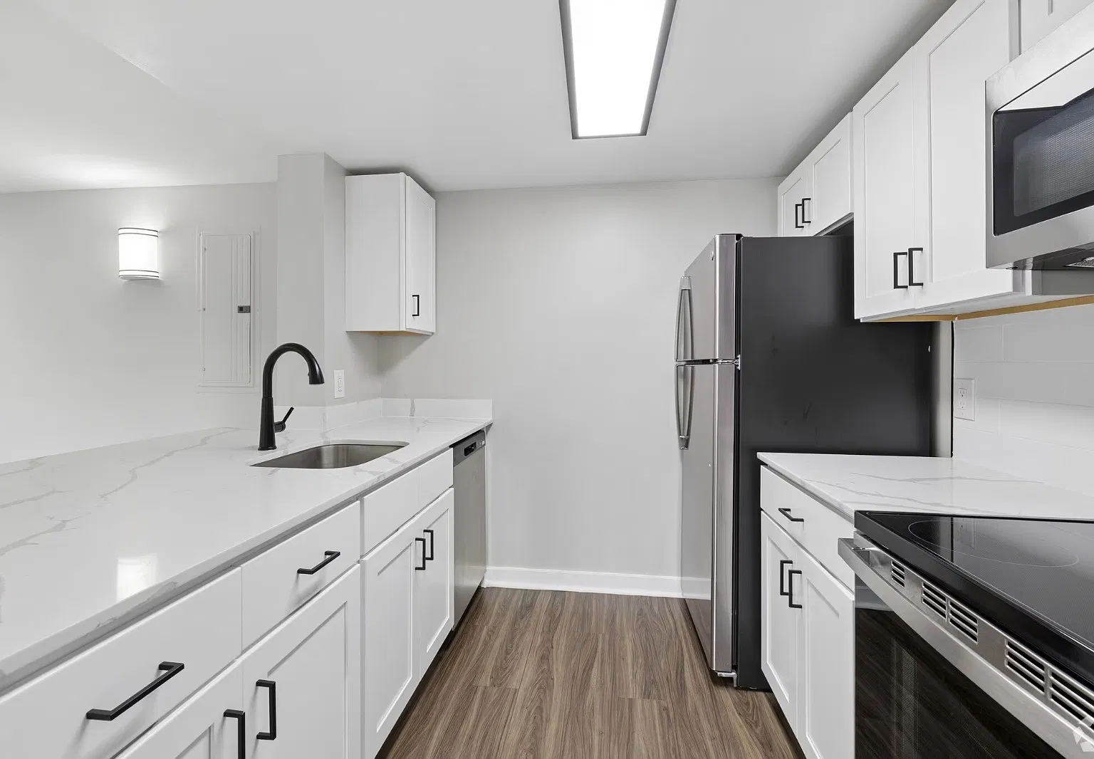 34 Cattano Ave — Photo 1