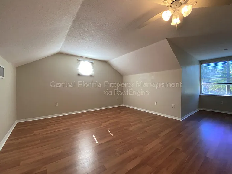 10885 Piping Rock Cir — Photo 19
