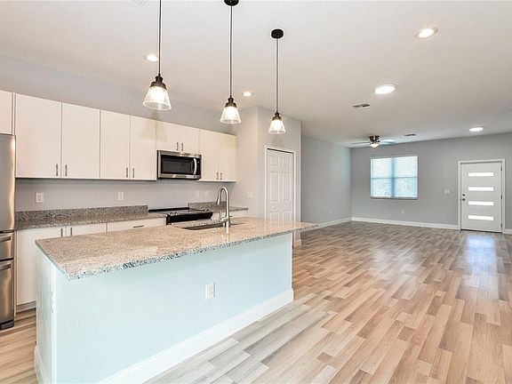 4th image of 102 CONCH WAY