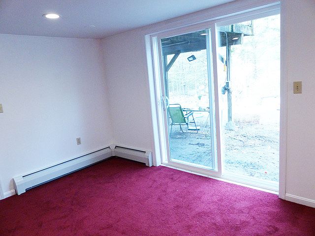 Eat in corner of living room/kitchen
