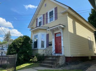 52 Ferry St, Manchester, NH 03102