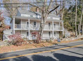 2 Norfield Rd, Weston, CT 06883