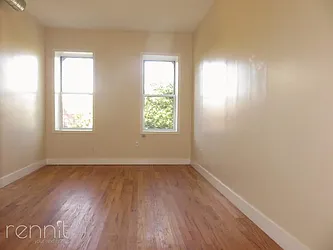 Rented by Rennit Inc.